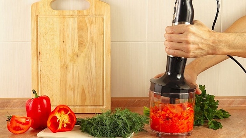 Hand operated food processor